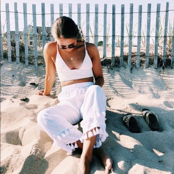 BEACHY MYSTERY BOX - Picture 6 of 15